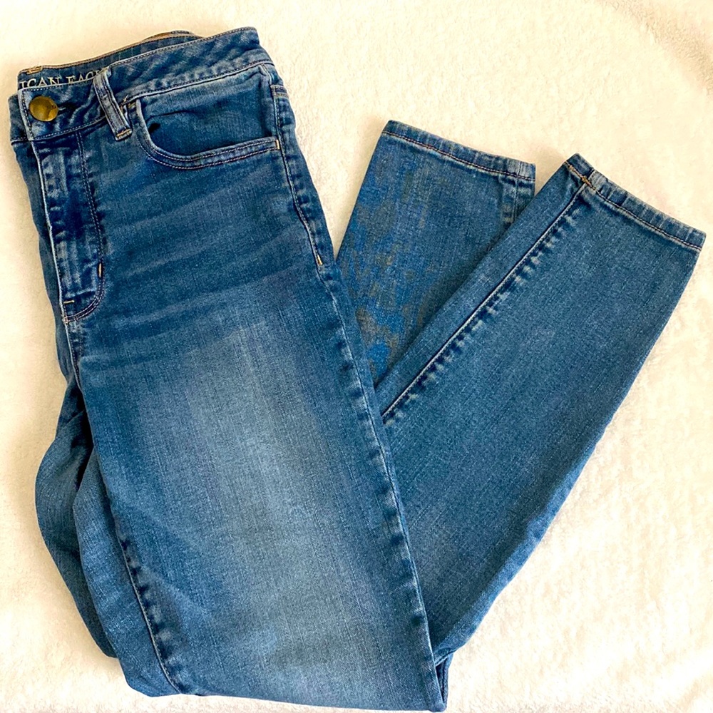 American Eagle Outfitters Hi-Rise Skinny Jegging